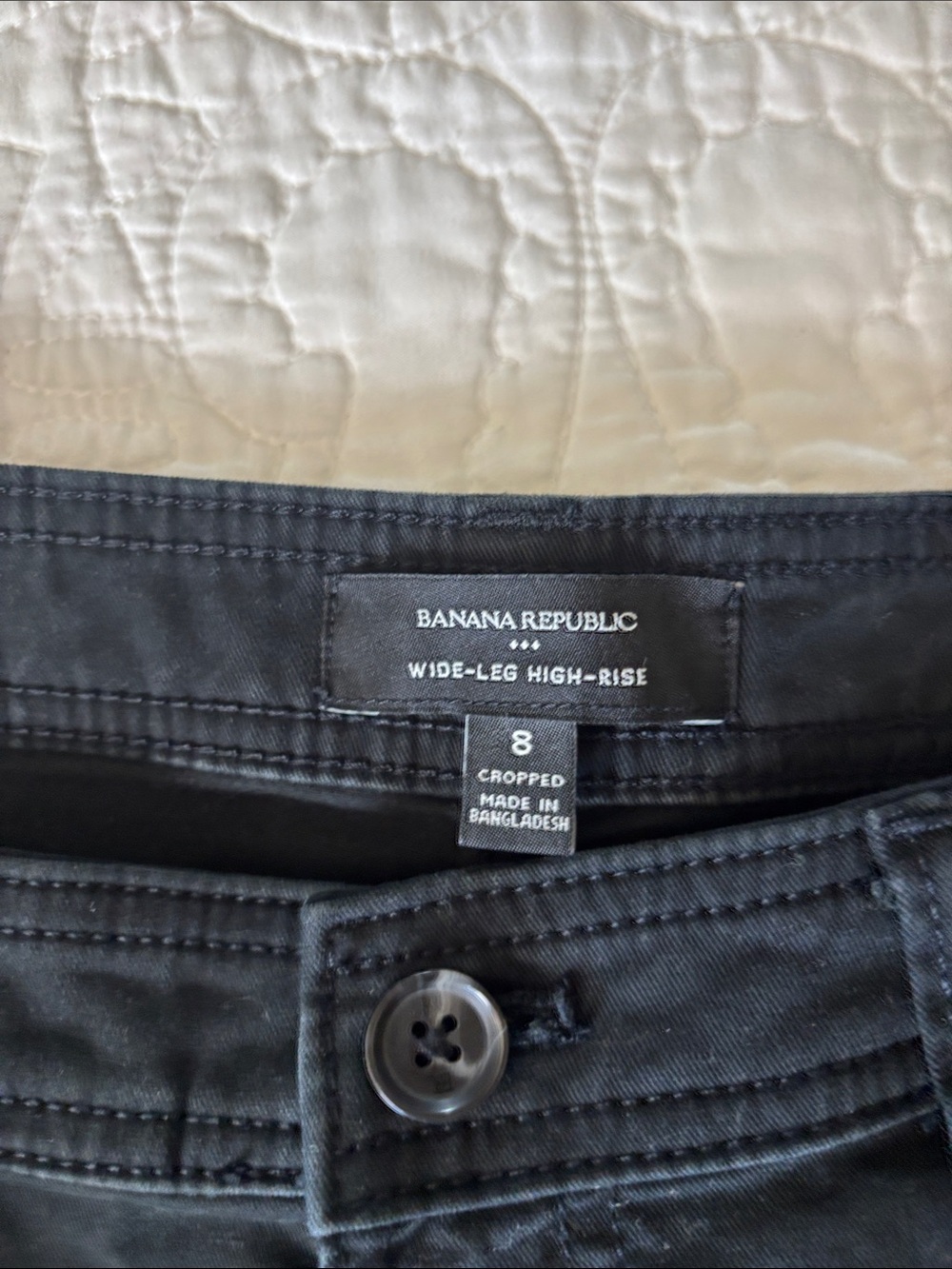 Banana Republic Men’s Bootcut Jeans — Black